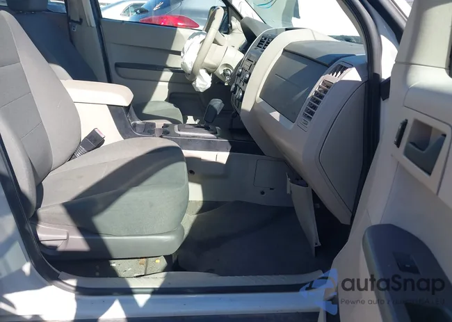 1FMCU02789KD04279: 43502857