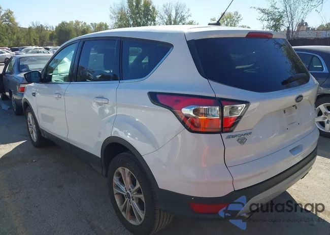 1FMCU0GDXHUA52567: 43502905