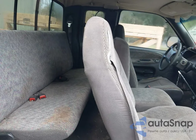 3B7HF13Y9XG111273: 43502909