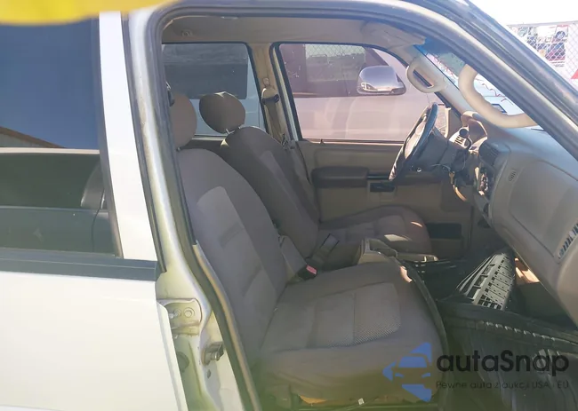 1FMZU67K94UC14016: 43502081