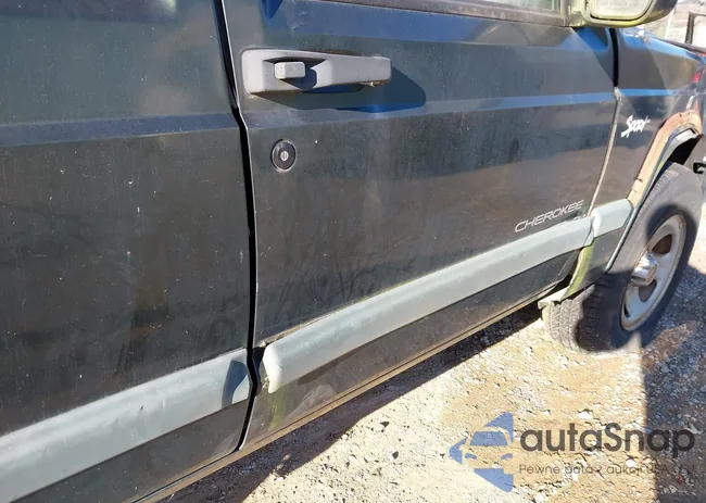 1J4FJ68S3WL175697: 43503522