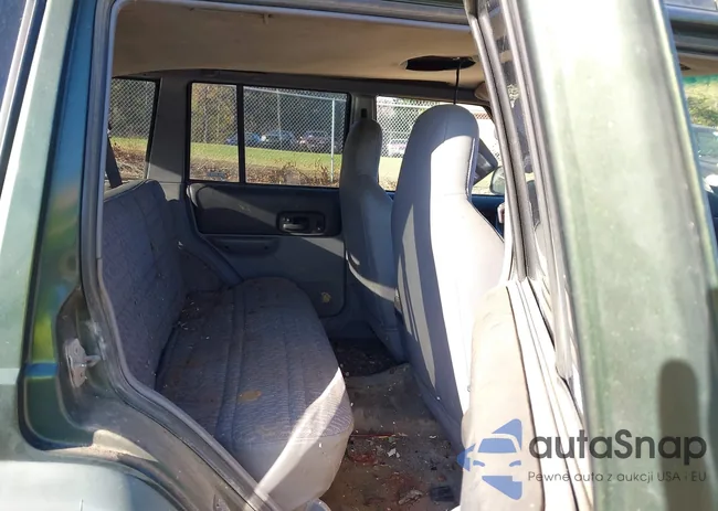 1J4FJ68S3WL175697: 43503522