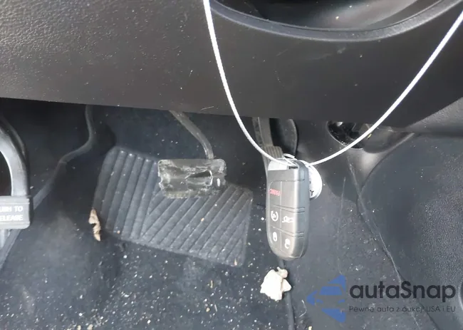 3C4PDCABXHT598746: 43503790