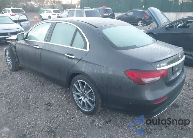 W1KZF8EB4MB002218: 43503940