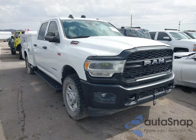 3C6UR5HJ7KG565823: 43503236