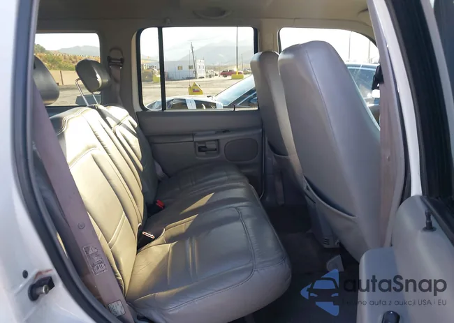 1FMZU32EXXZB64802: 43503435