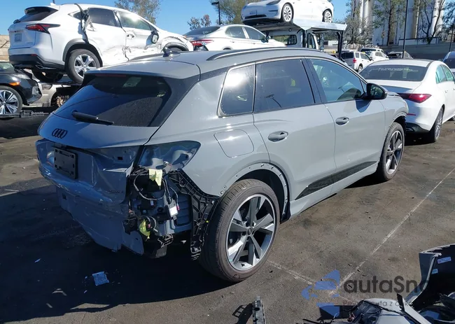 WA1MUBFZ4RP035355: 43504547