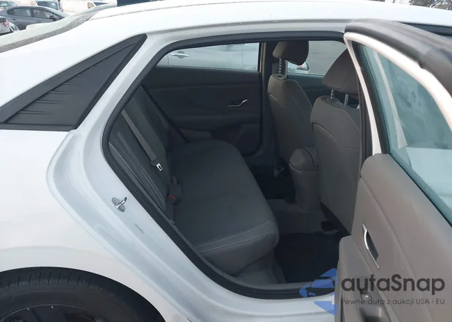 KMHLM4AJ3PU067366: 43504585