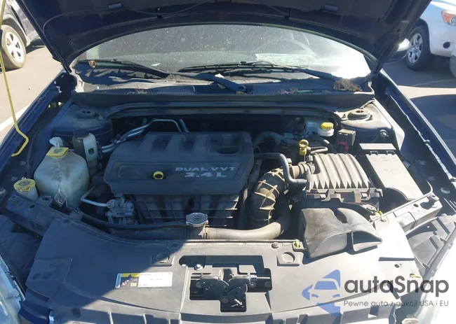 1C3CCBAB7EN142604: 43504602