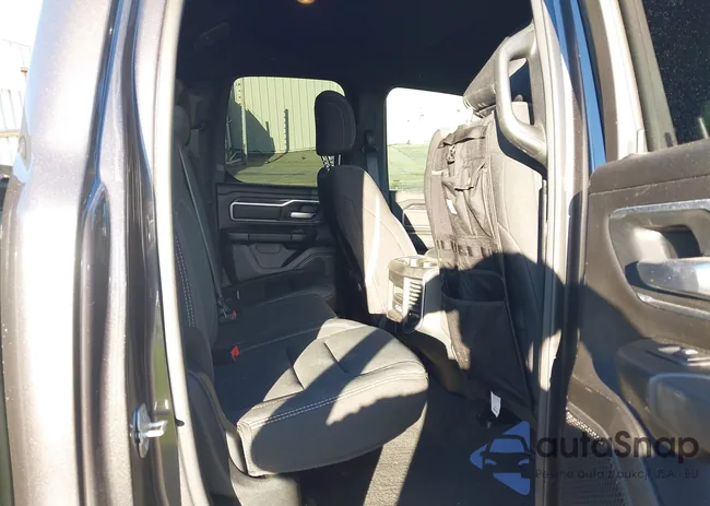 1C6RREBG0PN693581: 43504968