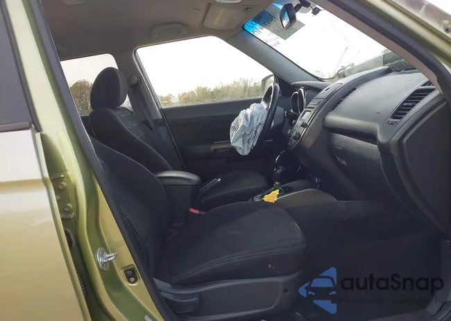 KNDJT2A68D7549372: 43504049