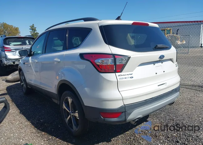 1FMCU0HD2JUC44800: 43504164