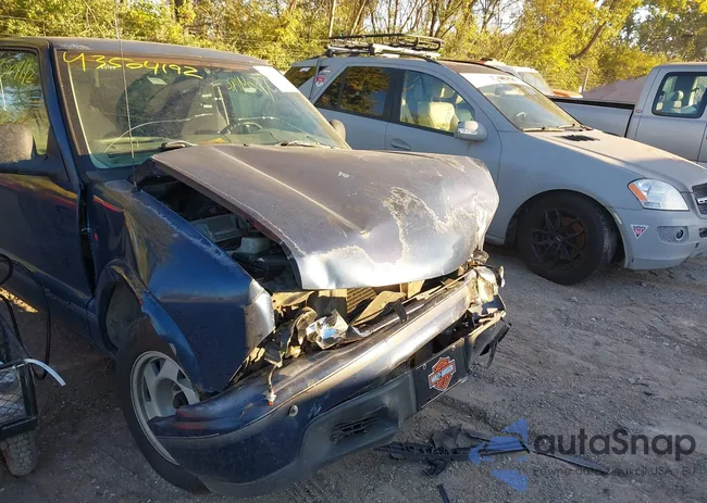 1GTCS1444WK520127: 43504192