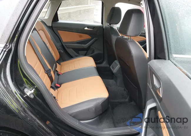 3VWGM7BU8RM015106: 43504253