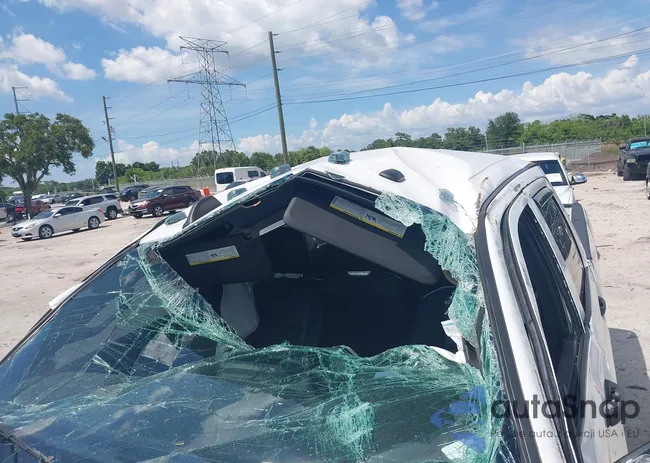 3C6UR5HL3MG650257: 42507996