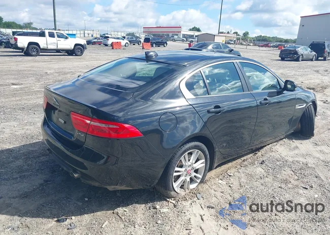 SAJAD4BG2HA968201: 42508071