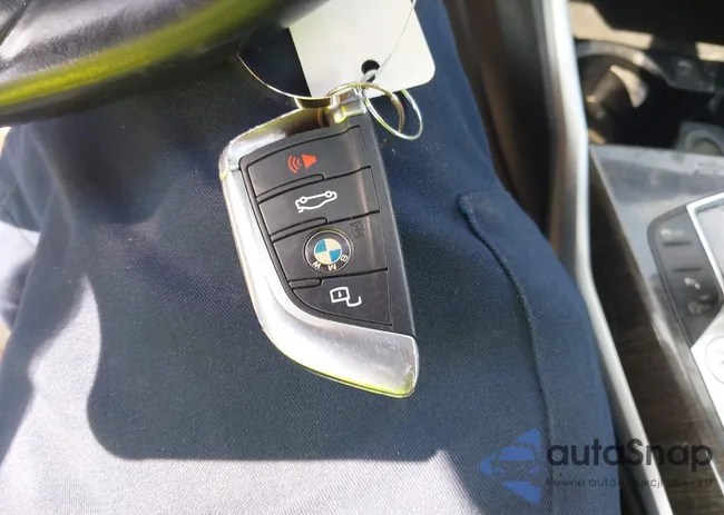 3MW5R7J04L8B08616: 42507337