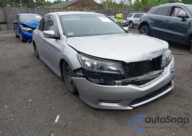 1HGCR2F55DA170731: 42507527