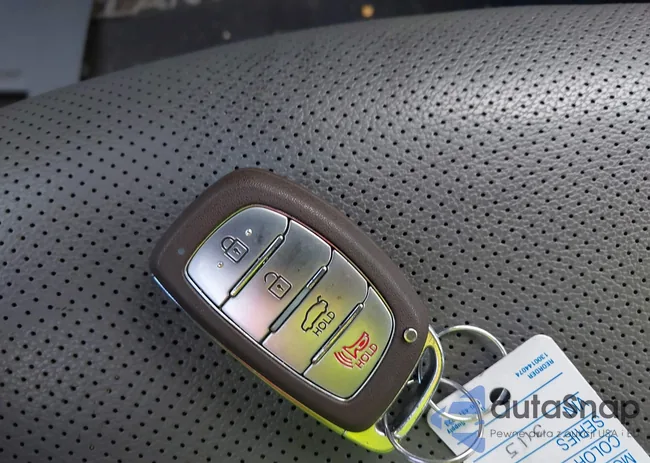 KMHDH4AE7FU323115: 42508792