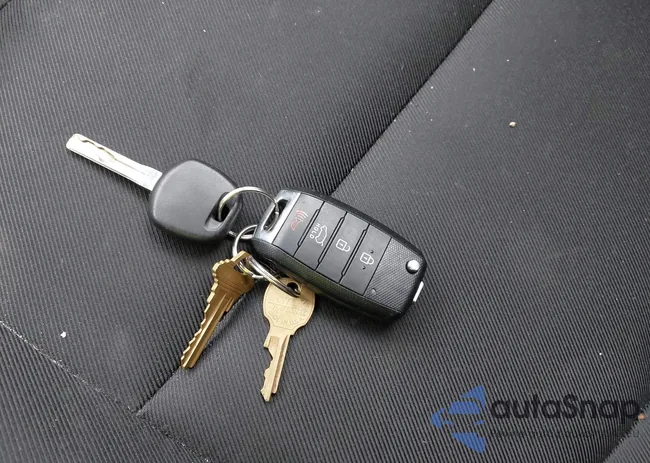 KNDJP3A57G7304617: 42508278