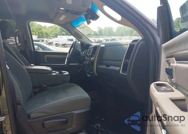 1C6RR7LT2ES320628: 42508279