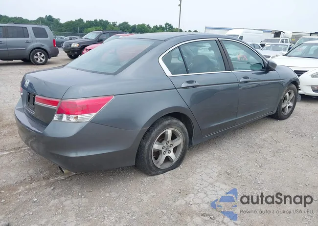 1HGCP2F43CA082885: 42508538