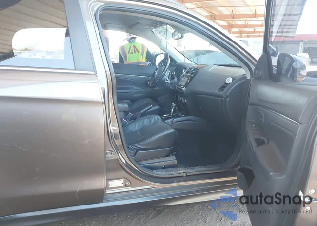 JA4AR4AW6GZ051264: 42509668