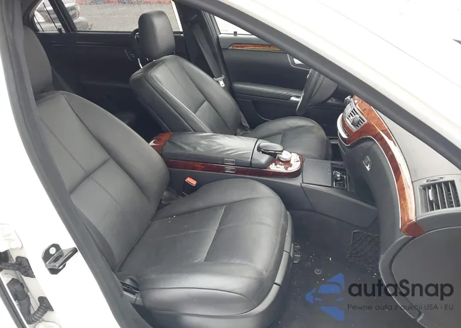 WDDNG86X98A171426: 42509685