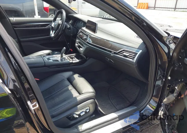 WBA7E2C5XKB217756: 42509802