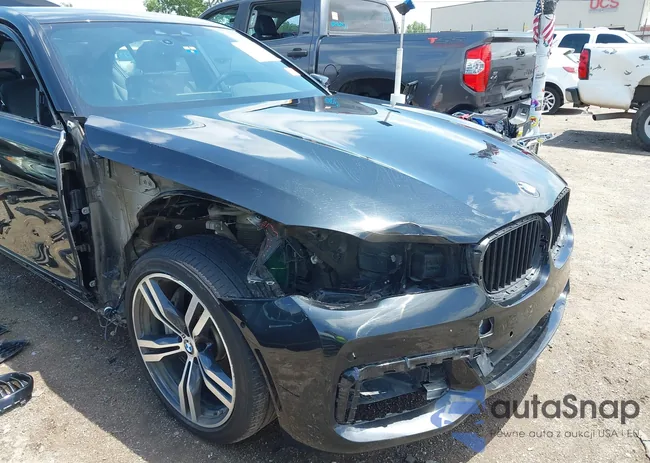 WBA7E2C5XKB217756: 42509802