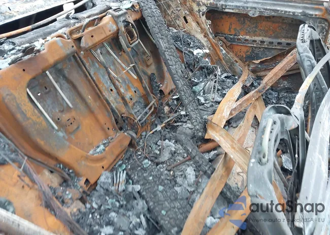 WDDGF56X58F127565: 42509853