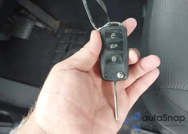 3VWFP7AT9EM627658: 42509896