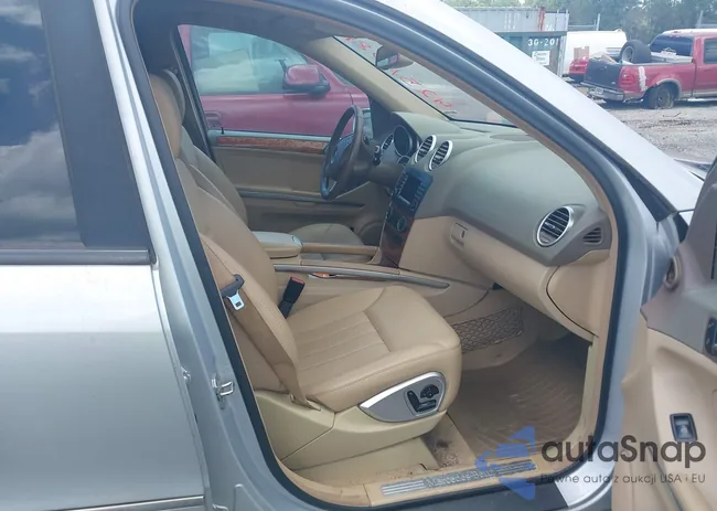 4JGBB86E67A296050: 42510089