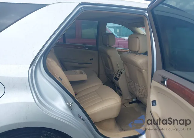 4JGBB86E67A296050: 42510089