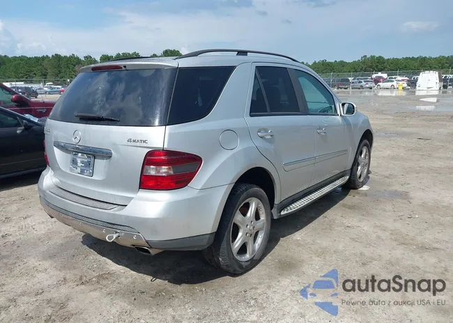 4JGBB86E67A296050: 42510089