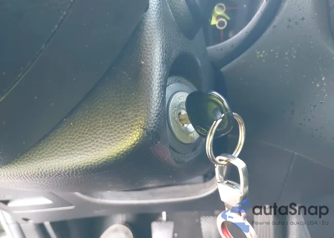 KNDJN2A29F7797642: 42510118