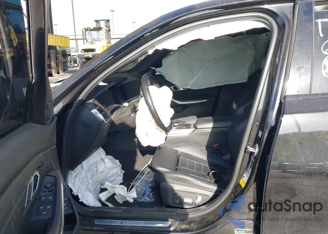 3MW5U7J00M8C09393: 42510123