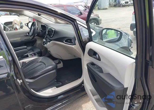 2C4RC1BG0PR615940: 42510650