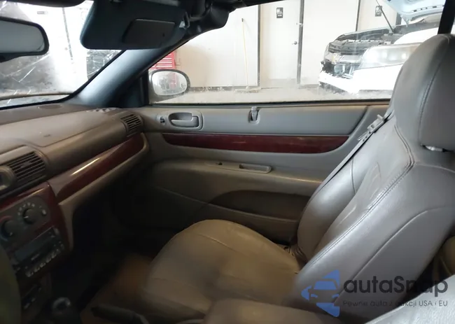 1C3EL55RX2N354622: 42510719