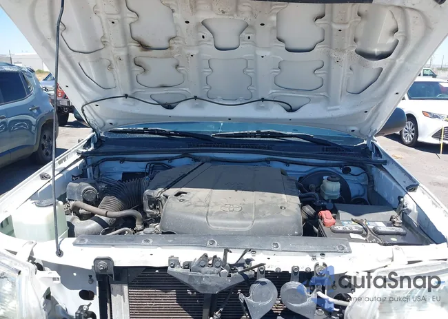 3TMJU4GN4FM189372: 42510992