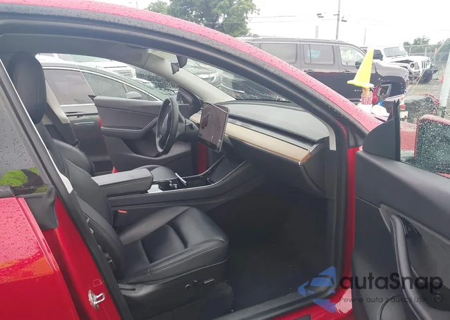 5YJYGDEE3MF092447: 42511000