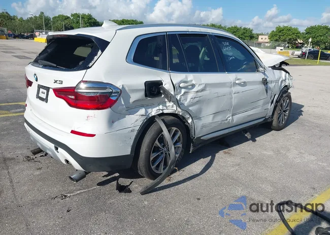 5UXTR9C50JLC77330: 42511001