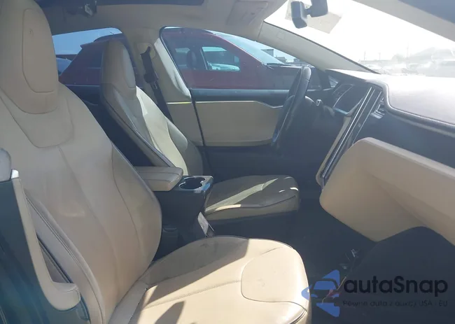 5YJSA1CP7DFP25848: 42511007