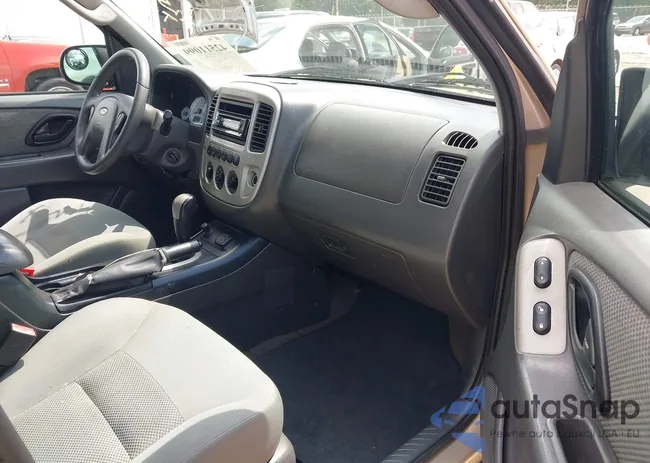 1FMCU49H57KA60996: 42511099