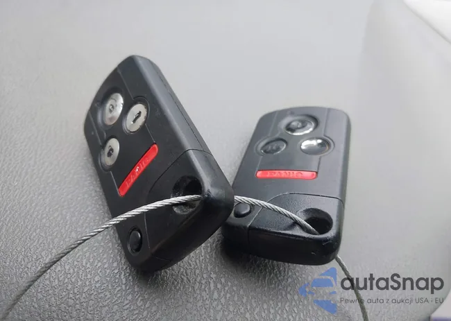 JH4KB16566C007214: 42510457