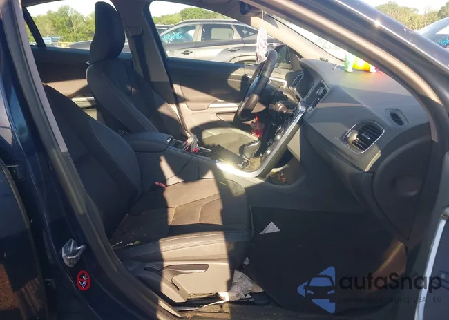 YV1612FS8E2293227: 42511645