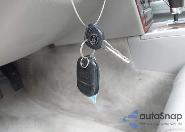 1G6DC67A060160918: 42511682