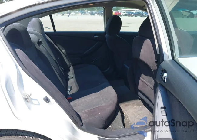 1N4AL2AP8CN550188: 42511883