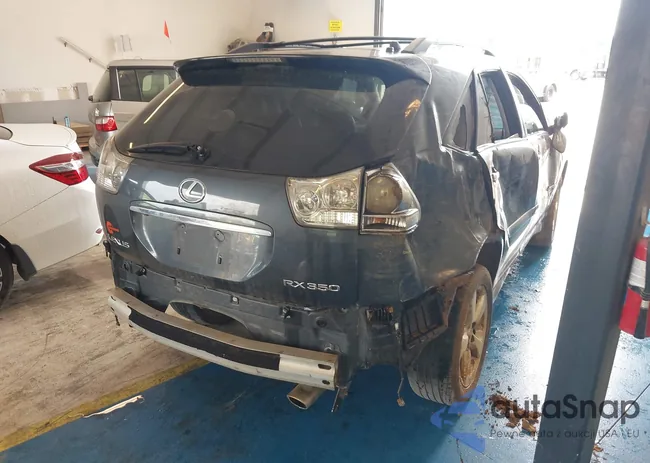 2T2GK31U98C052462: 42511988