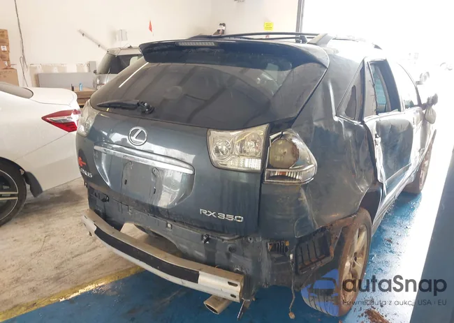 2T2GK31U98C052462: 42511988